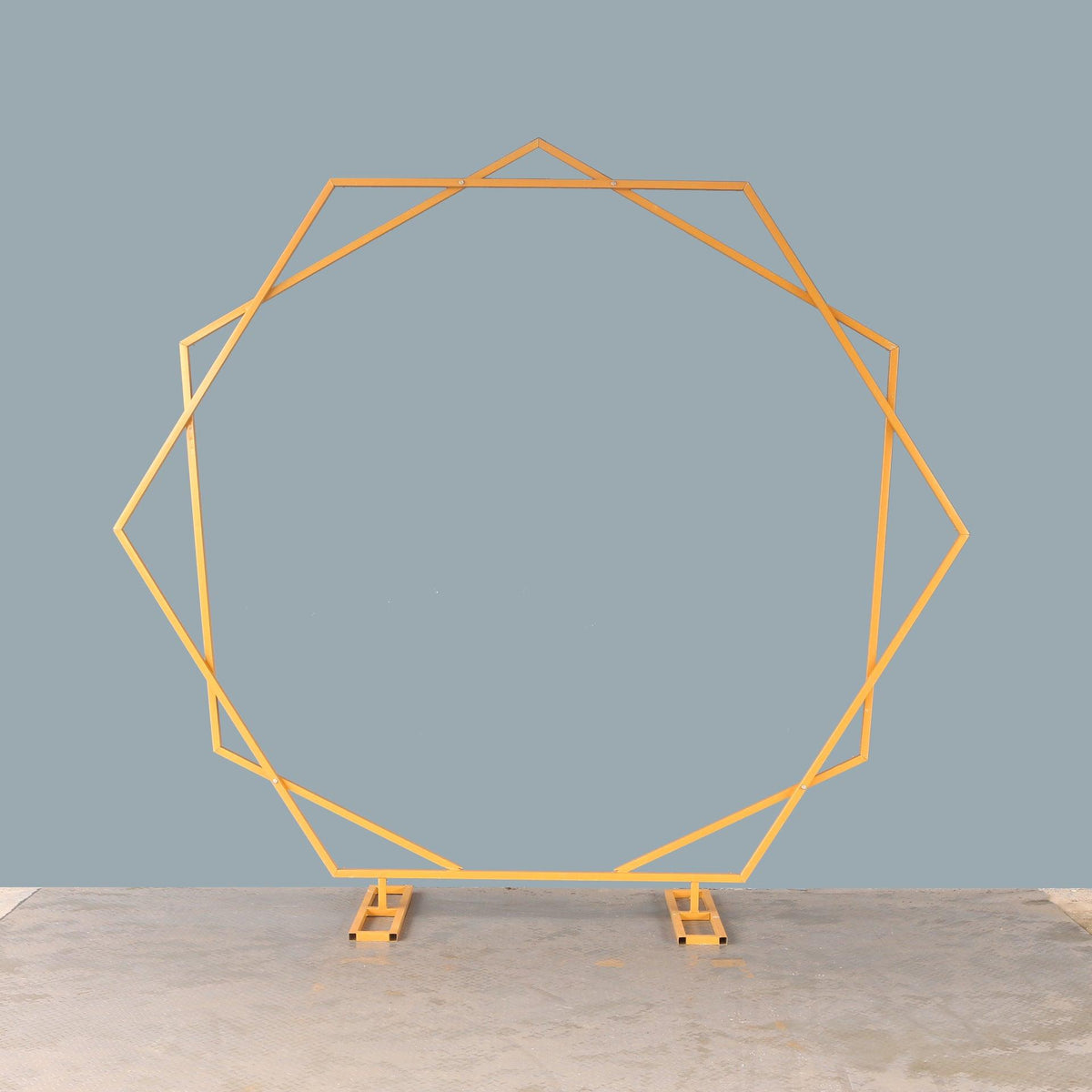 Double hexagonal wedding arch iron background props