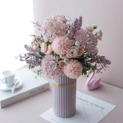 Cream powder simulation flower vase, flower arrangement in living room