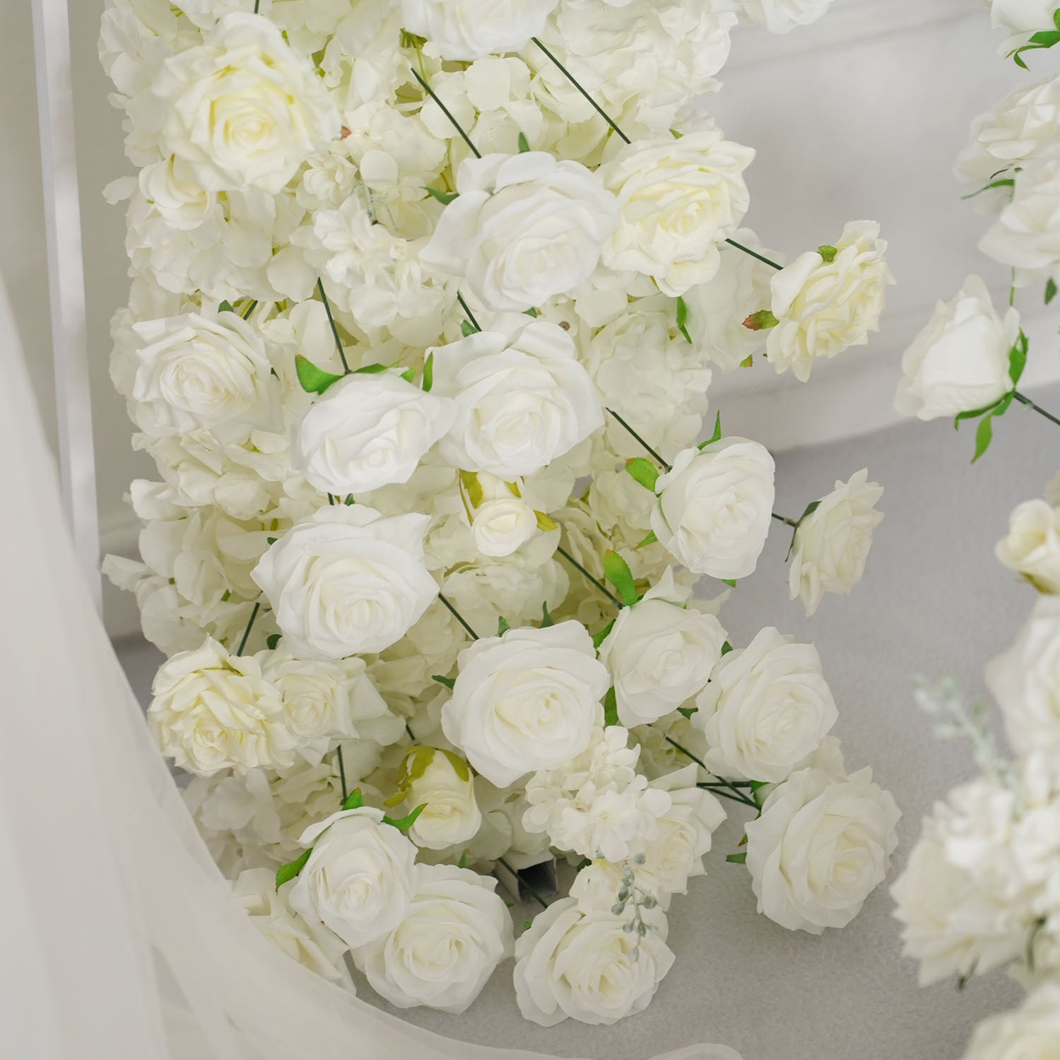 Uflower White Sofa Table Runner Floor Flower Arrangement