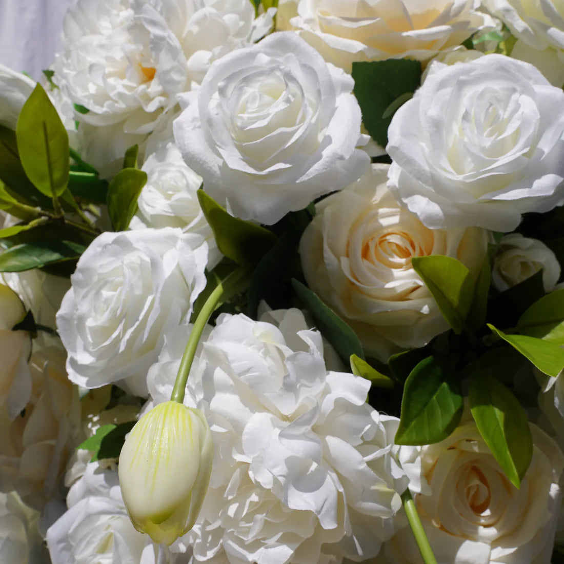 Artificial White Kitty Flower Wedding Table Centerpiece