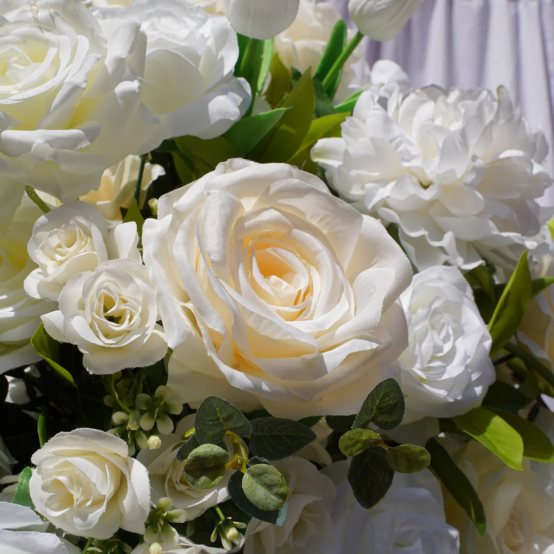 Artificial White Kitty Flower Wedding Table Centerpiece