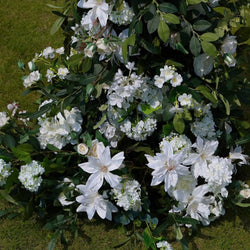 Simulated Huasen White Rose Wedding Corner Arch Decoration（No Stand）