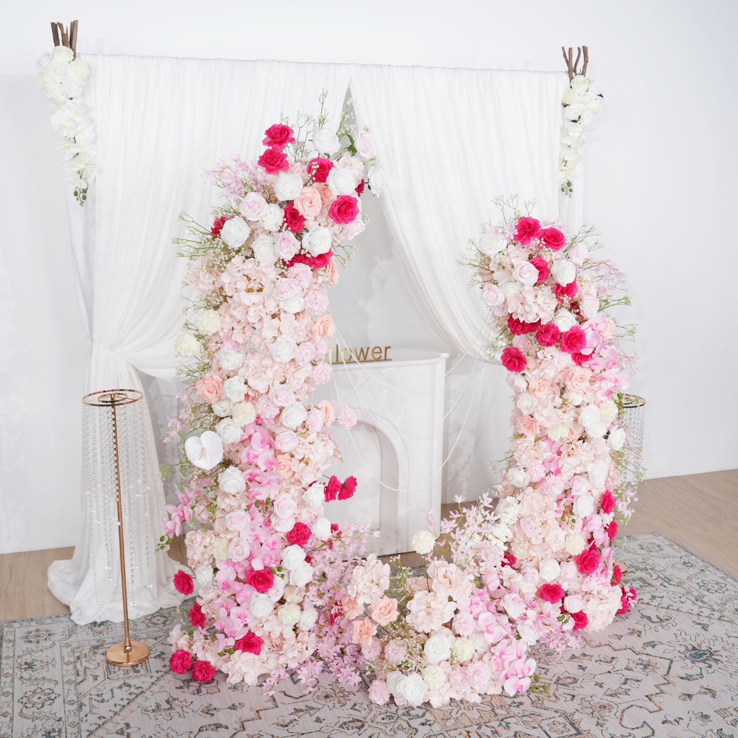 Pink And White Crocus Roses Flower Arrangement Wedding Decorations 1 picture