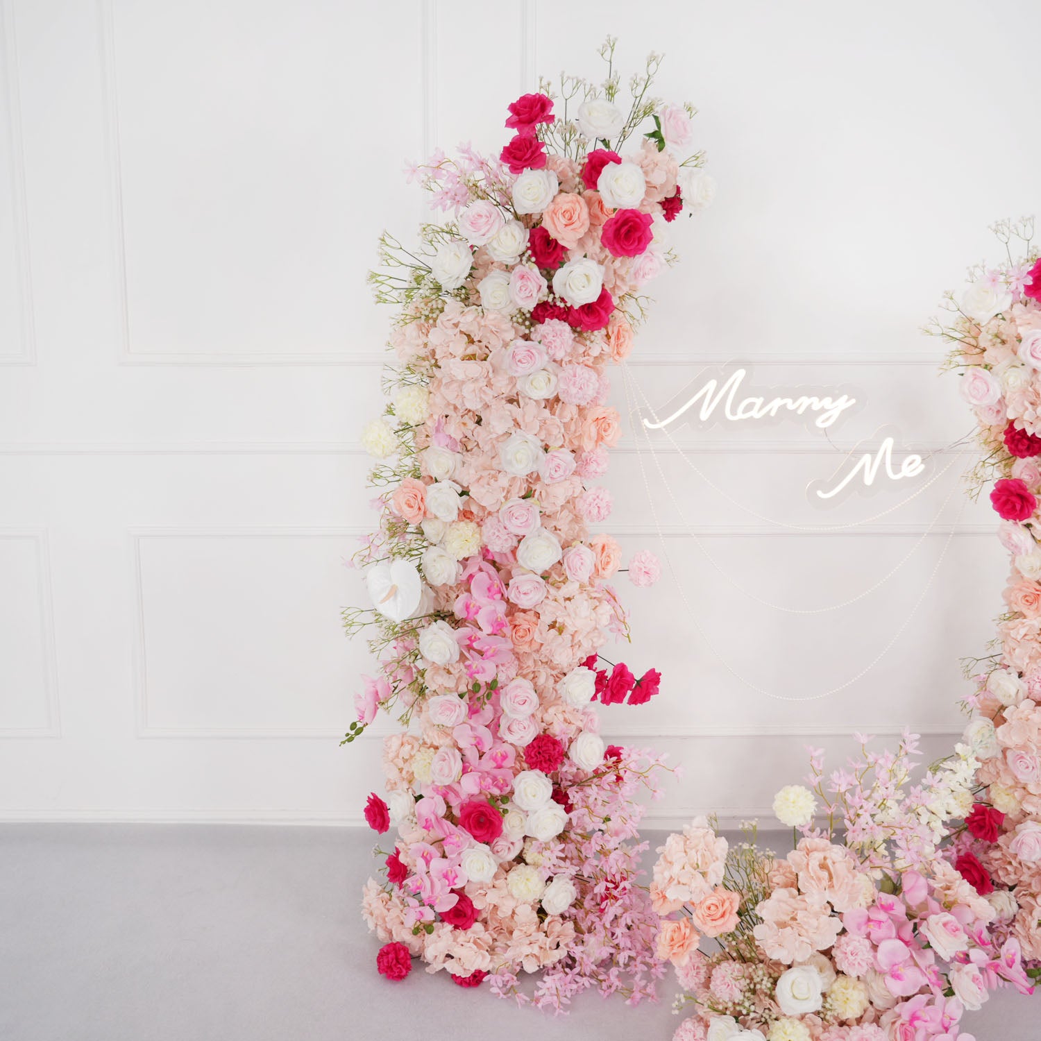 Pink And White Crocus Roses Flower Arrangement Wedding Decorations 2 picture