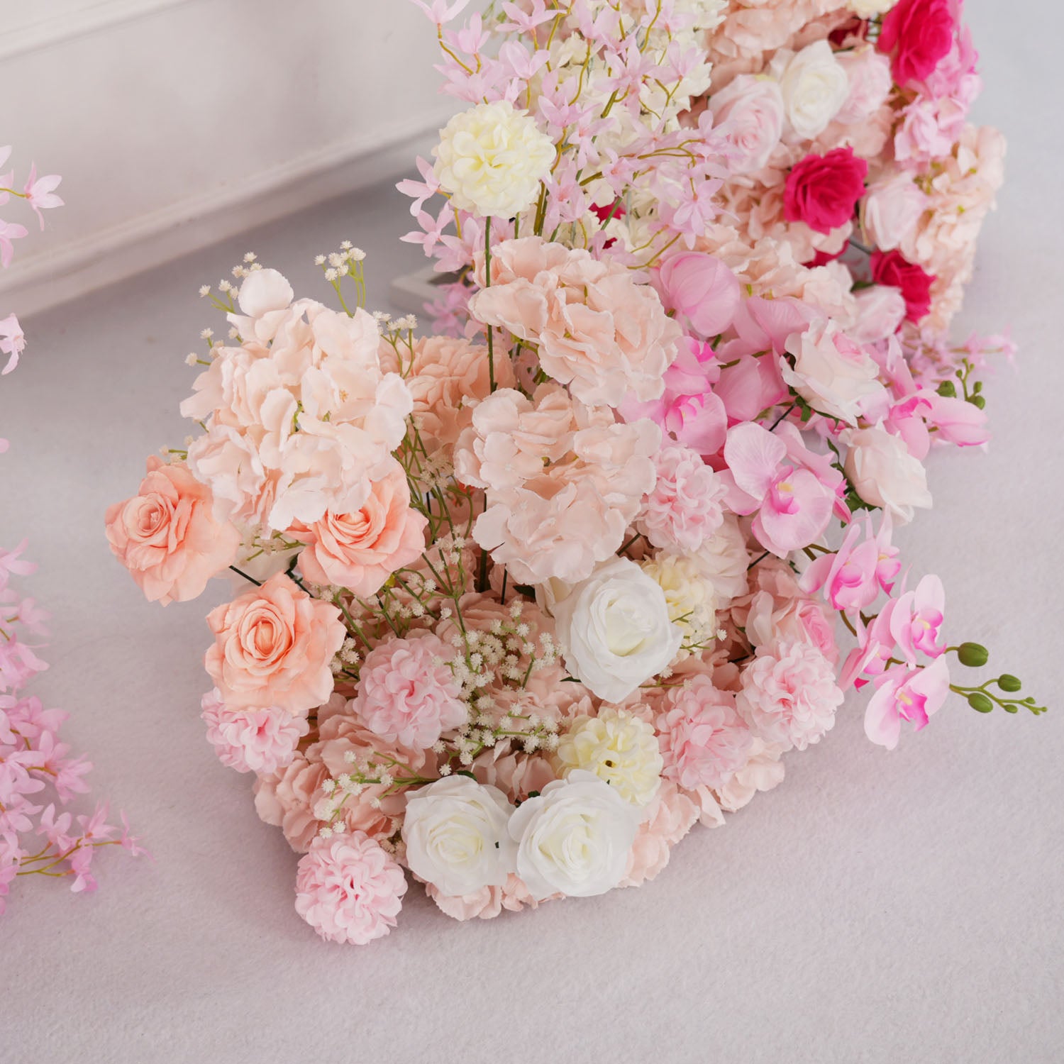 Pink And White Crocus Roses Flower Arrangement Wedding Decorations 8 picture