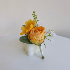 Simulated Autumn Color Roses Mixed Hand Bouquet Portrait