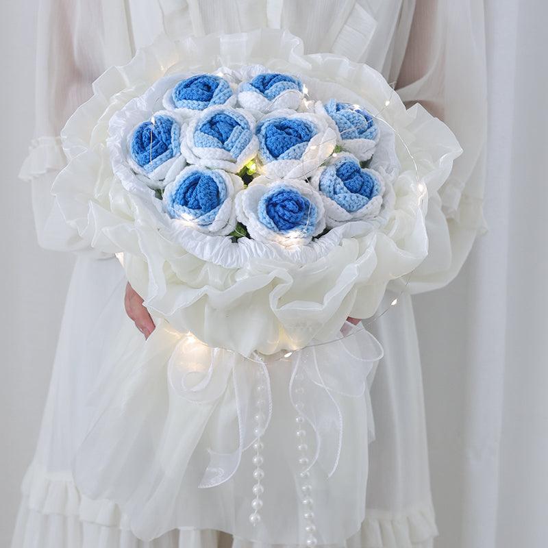 Creative hand-knitted gradient rose bouquet finished wool simulation flower