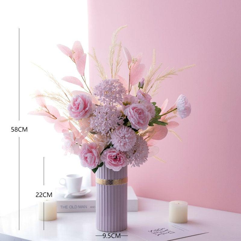 Cream powder simulation flower vase, flower arrangement in living room