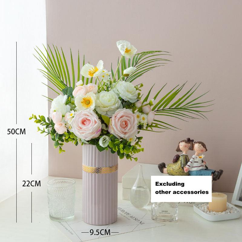 Cream powder simulation flower vase, flower arrangement in living room