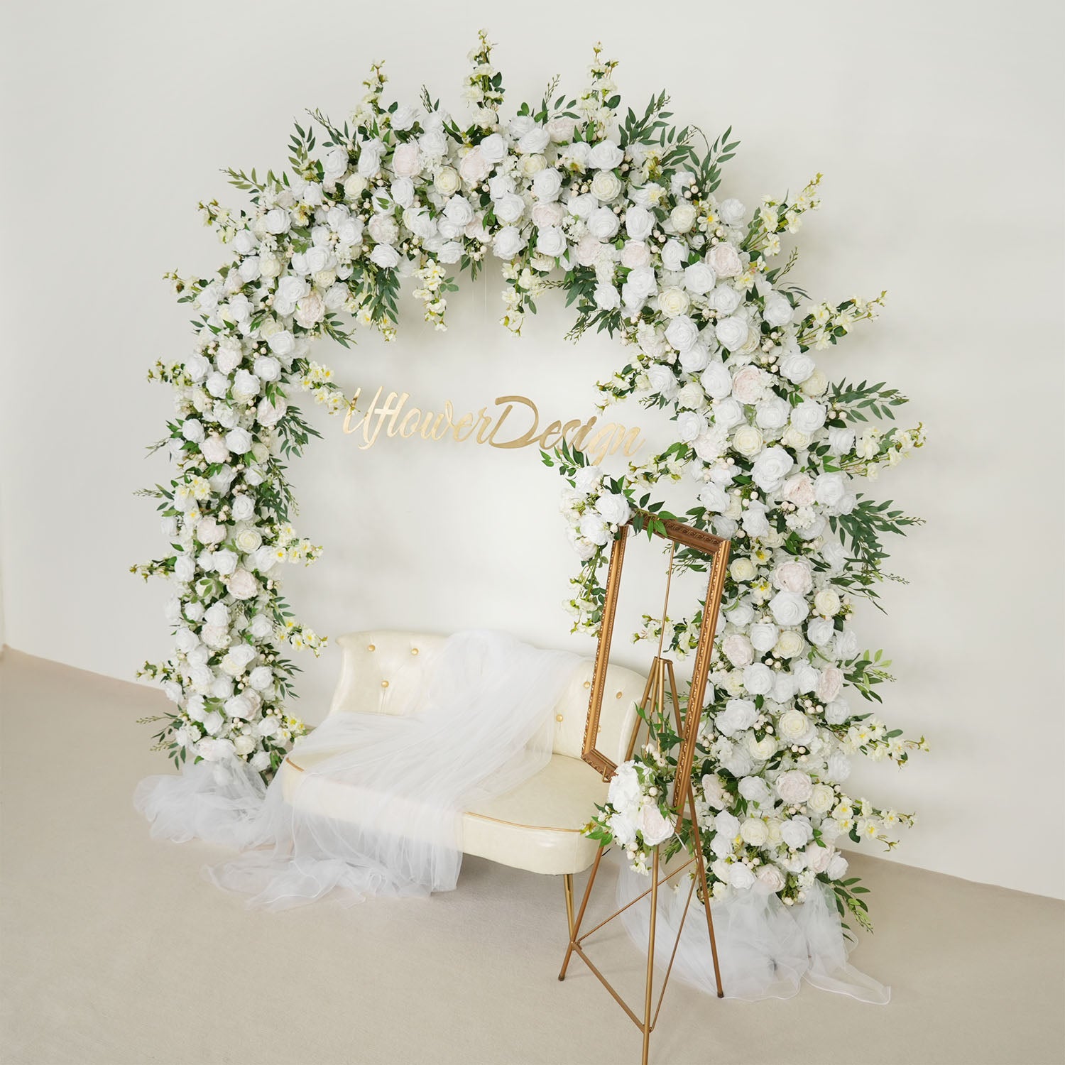 White Rose With Green Wedding Round Arch Decor Figure 4