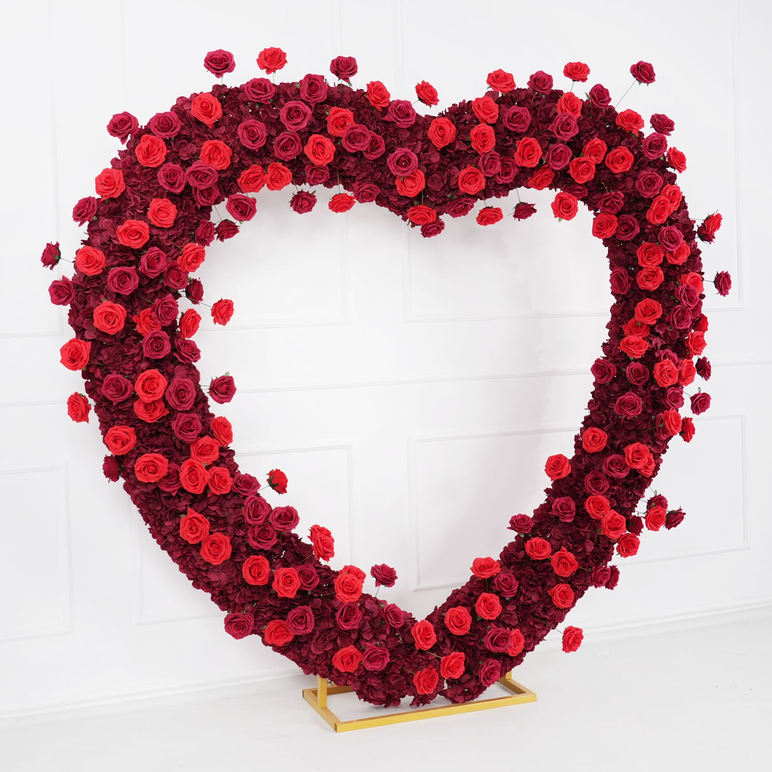 2m*2m(78.7 inch * 78.7 inch) Red Rose Heart Shape Without Flower Row Without Stand